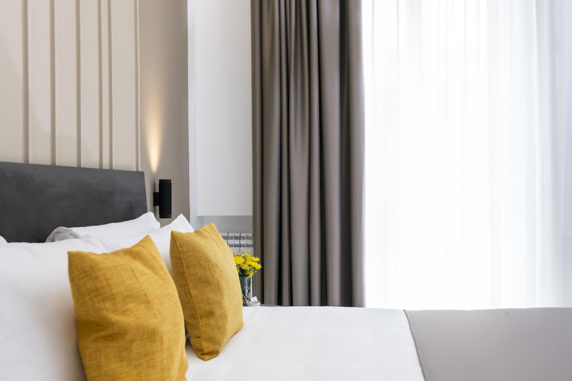 St Peter Twelve Bed and Breakfast Rome Buitenkant foto